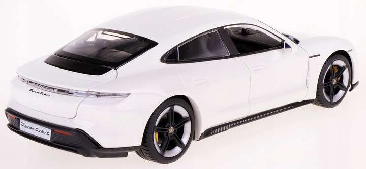 Автомобиль BBURAGO 1:24 Porsche Taycan Turbo S,18-21098