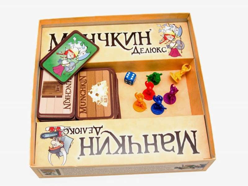 Настольная игра "Манчкин Делюкс"